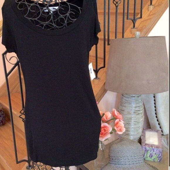 LIME BLUE SCOOP NECK BLACK TEE L NWT - Picture 10 of 13